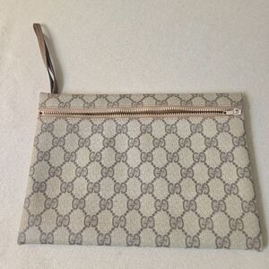 RARE VINTAGE 70s Gucci GG Supreme Small Cosmetic/Wristlet  Pouch